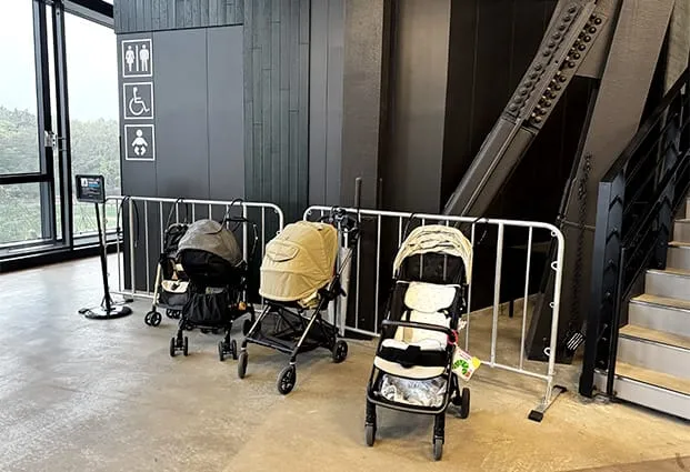 stroller