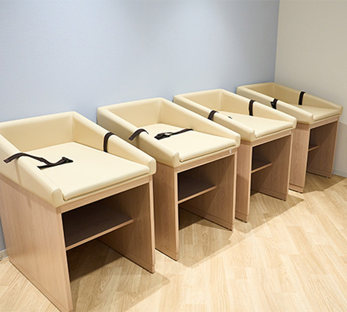 Diaper changing table