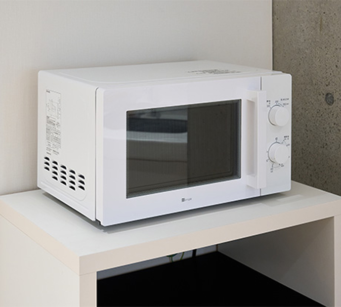 microwave oven